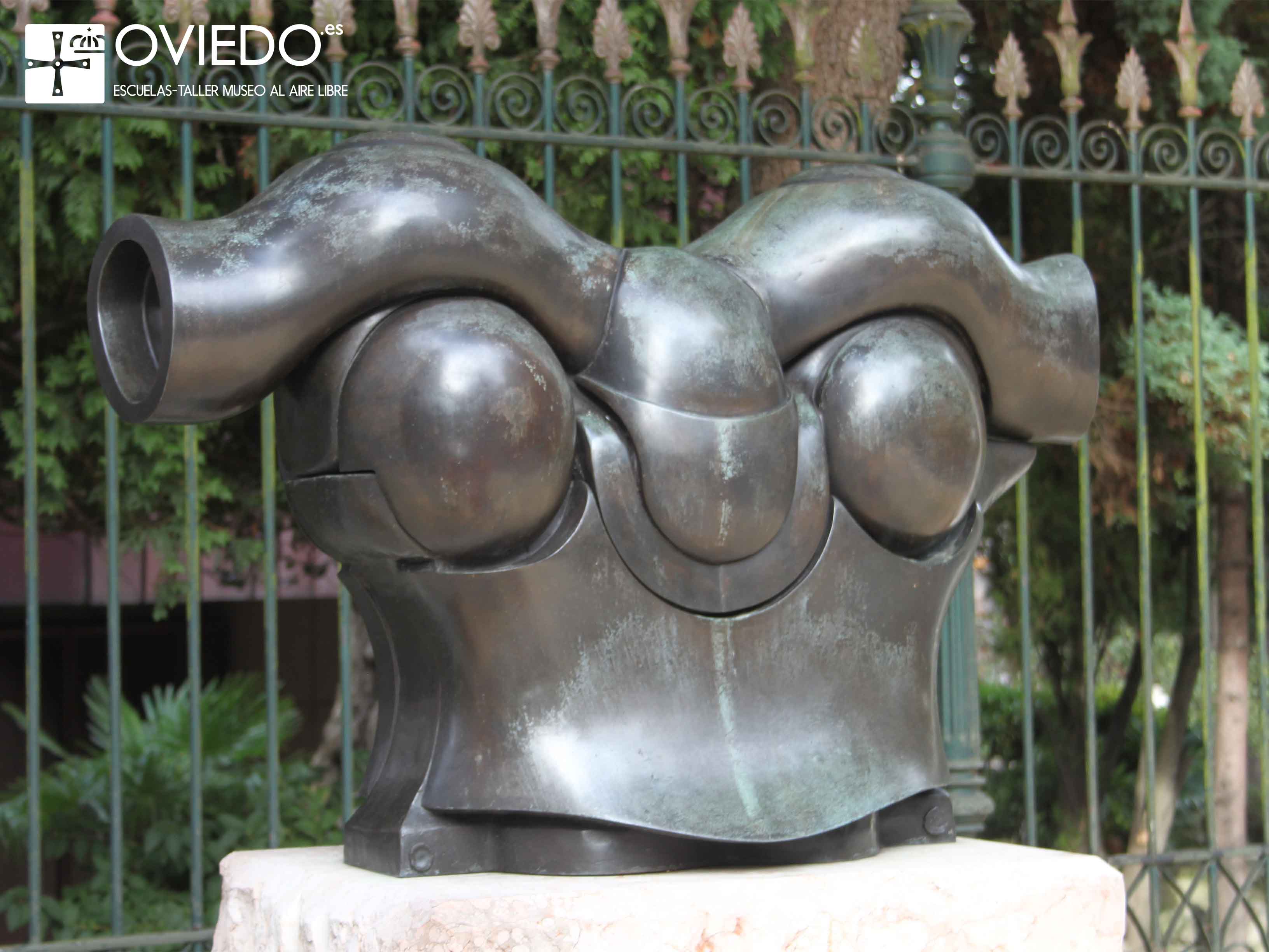 Escultura Torso de Fruela